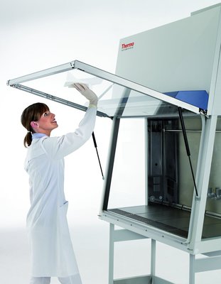 Thermo Scientific&trade;&nbsp;Safe 2020 Class II Biological Safety Cabinet, 1.2m (4 ft..) wide  Biological Safety Cabinets