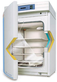 Thermo Scientific&trade;&nbsp;Forma&trade; Series II  Water-Jacketed CO2 Incubator, 184L CO2; TC Sensor; 230V 