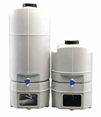 Thermo Scientific&trade;&nbsp;Depósito de agua de suministro para sistemas de purificación de agua, depósito de polietileno, opaco a la luz, 30 l Depósito de almacenamiento de 60 l con indicador de nivel 