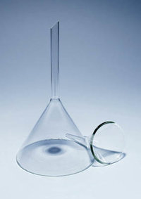 Pyrex&trade; Short Stem Glass Funnel Height: 270mm 