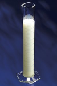Fisherbrand&trade;&nbsp;Graduierter Messzylinder aus Borosilikatglas Fassungsvermögen: 1.000 ml; Graduierungen:: 10 ml 