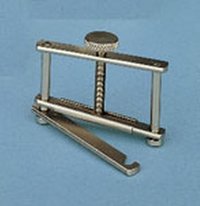 R&amp;L Enterprises&trade;&nbsp;Hoffman Clips For Use With: For use with 40mm O.D. tubing 