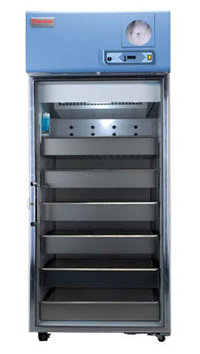 Refrigerator Thermo Scientific Revco chromatograph  