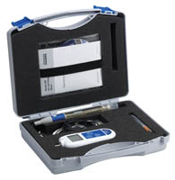 Jenway&trade;&nbsp;Medidor portátil de pH 550, suministrado en el maletín de transporte con electrodo combinado de pH de epoxi, sonda ATC y pilas.  